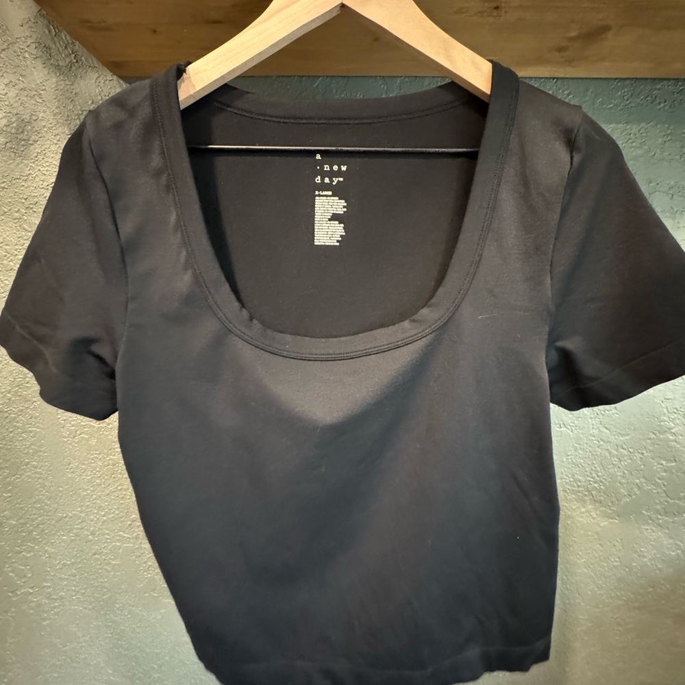 a new day Black Scoop Neck Short Sleeve Tee